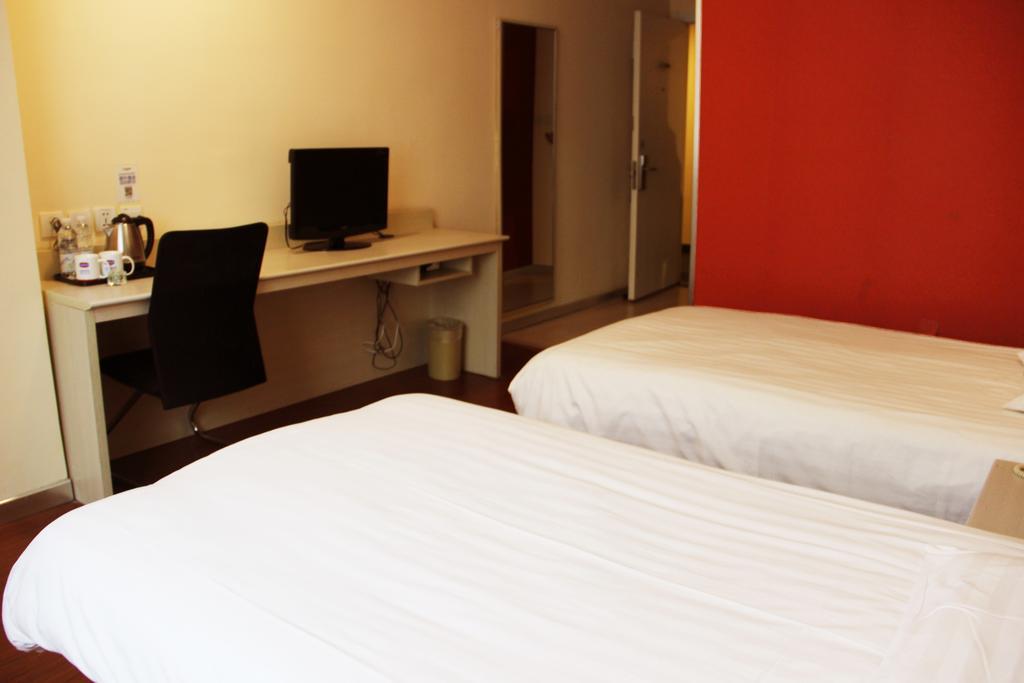 Hanting Express Shanghai Jinqiao Middle Yanggao Road Habitación foto